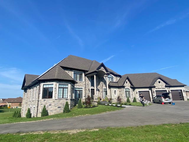 C&N Window Cleaning residential window cleaning results in Durham Region