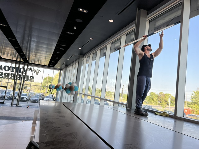 C&N Window Cleaning commercial window cleaning service in Durham Region